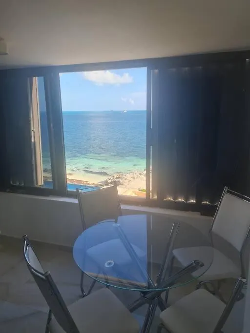 Beach Front Apartment Hotel Zone Cancun
