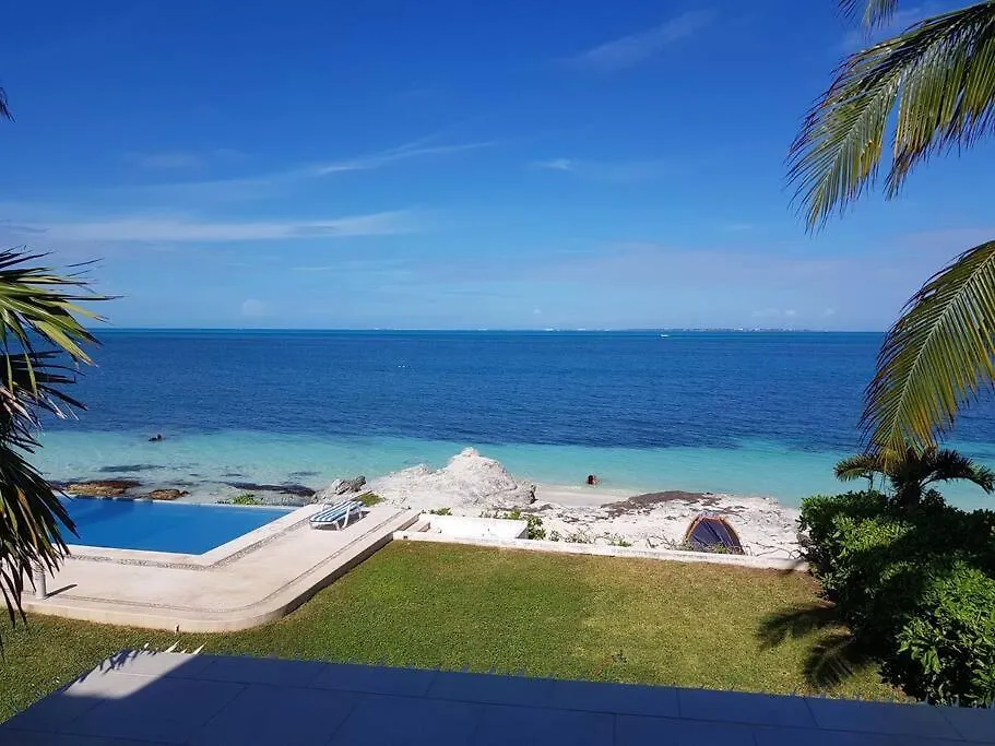 Beach Front Apartment Hotel Zone Cancun 0*,
